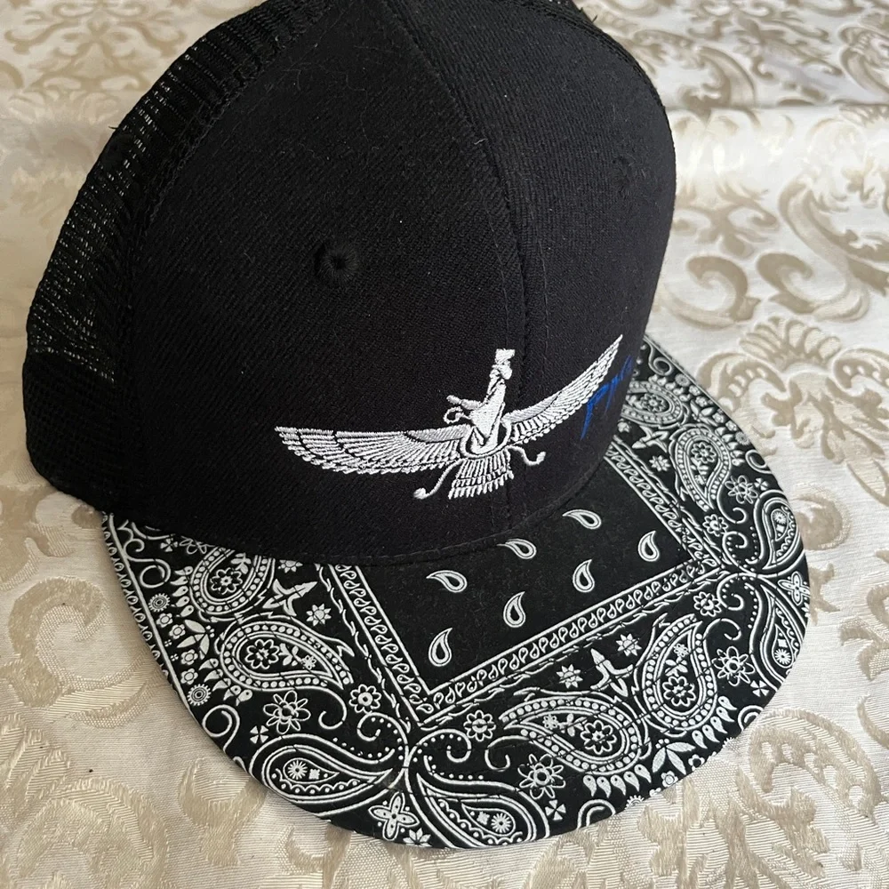 Persian muscle cap - Picture 4 of 4